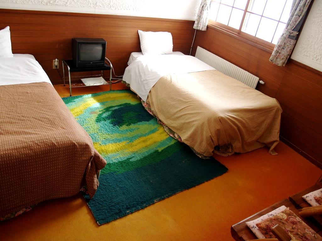 Woody House Kazamidori Hotel Myoko Room photo