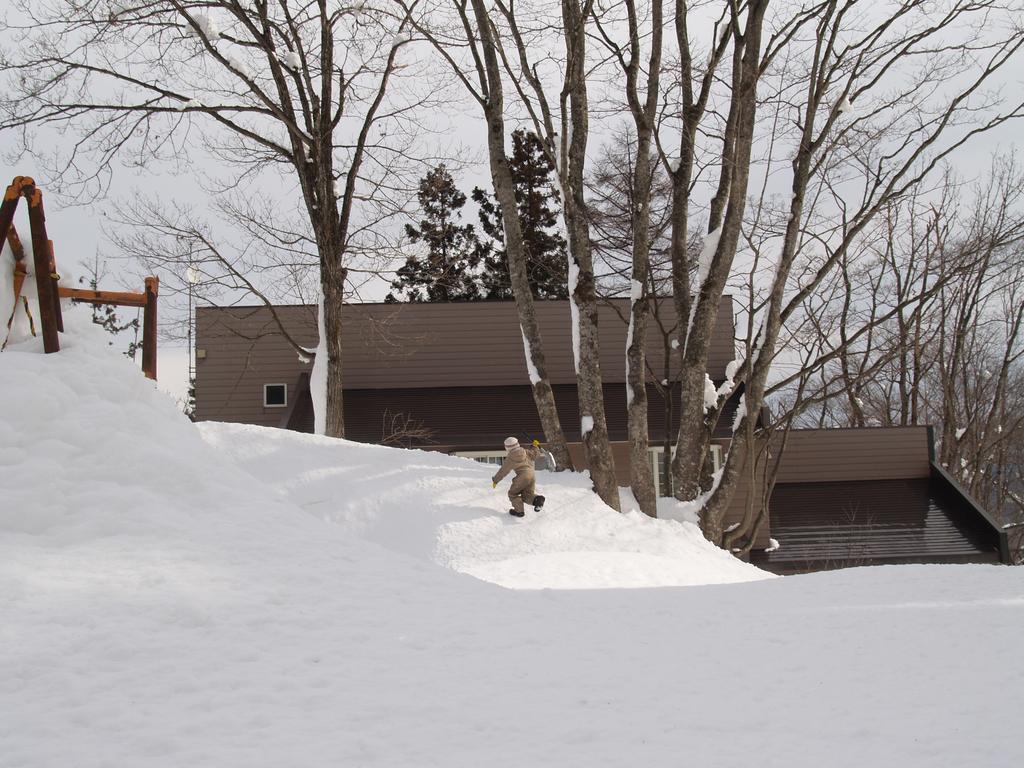 Woody House Kazamidori Hotel Myoko Exterior photo