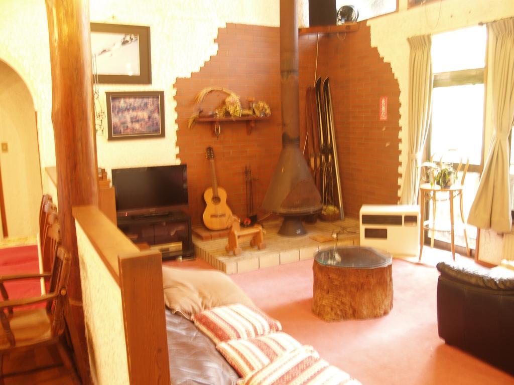 Woody House Kazamidori Hotel Myoko Exterior photo