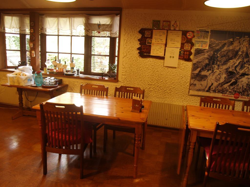 Woody House Kazamidori Hotel Myoko Exterior photo